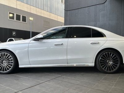 MERCEDES-BENZ E-CLASS - 3