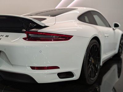 2017 Porsche 911 — миниатюра 11