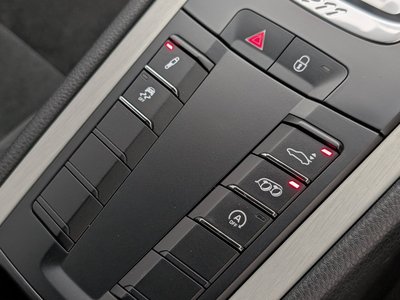 2017 Porsche 911 — миниатюра 28