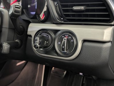 2017 Porsche 911 — миниатюра 32