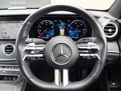 MERCEDES-BENZ E-CLASS - 7