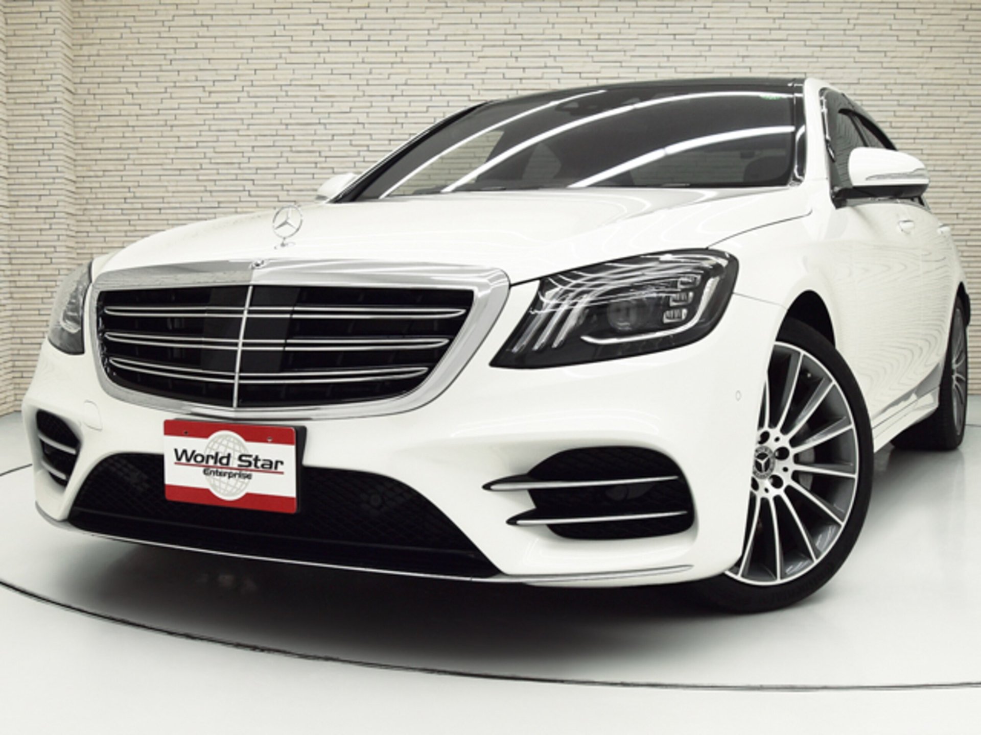 MERCEDES-BENZ S-CLASS - View 1