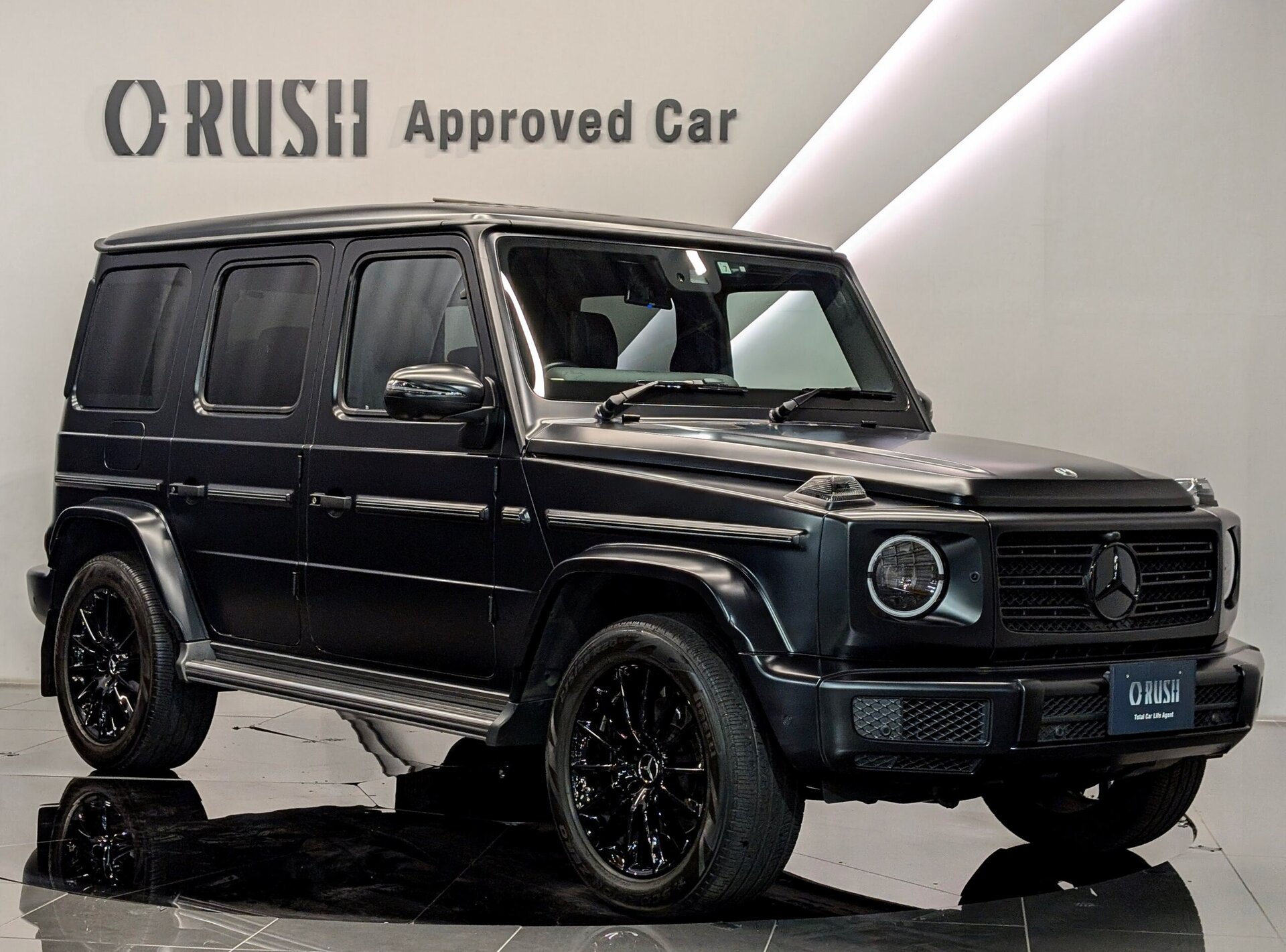 MERCEDES-BENZ G-CLASS - View 1