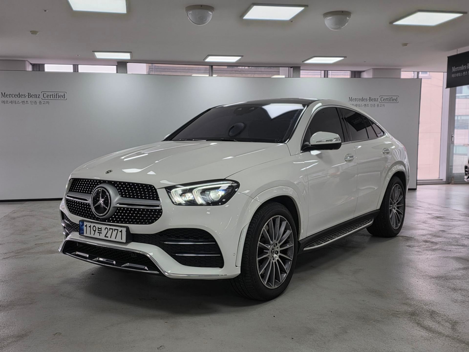 MERCEDES-BENZ GLE - View 1