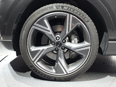 GENESIS GV80 - 6
