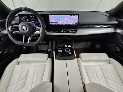 صورة 5 لـ 2025 BMW 5 SERIES