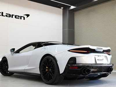 MCLAREN GT - 4