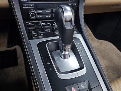 2019 Porsche 718 — миниатюра 12