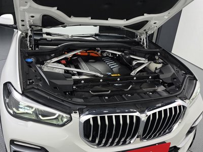 صورة 7 لـ 2020 BMW X5