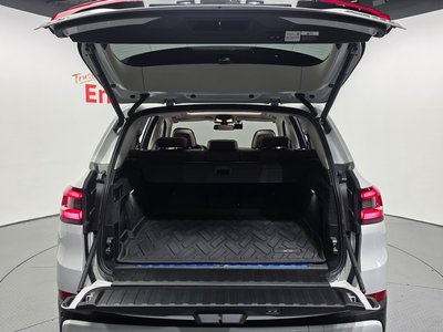 2020 BMW X5 — миниатюра 20