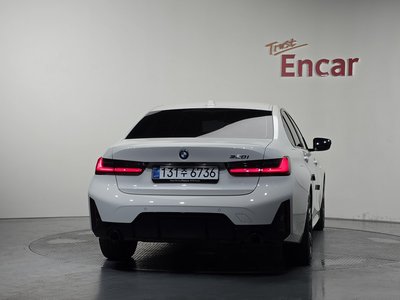 2025 BMW 3 SERIES — фото 4