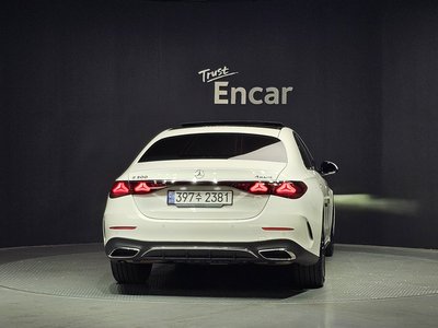 MERCEDES-BENZ E-CLASS - 3