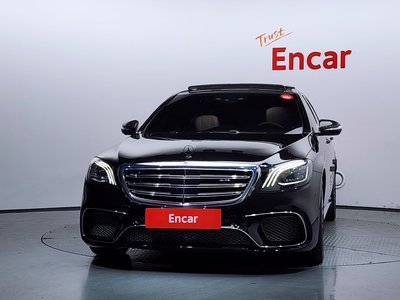 2018 Mercedes-BENZ S-CLASS photo 2