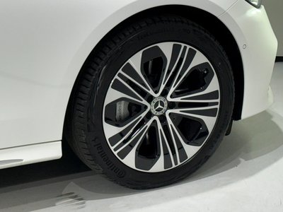 MERCEDES-BENZ E-CLASS - 9