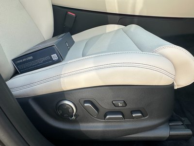 2025 Genesis GV70 — миниатюра 15