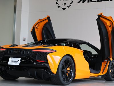 2024 Mclaren ARTURA SPIDER — фото 7