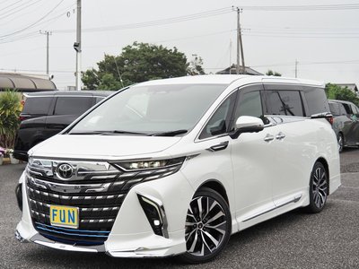 2026 TOYOTA ALPHARD photo 4