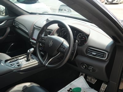 2023 Maserati LEVANTE — миниатюра 18
