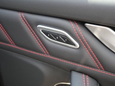2023 Maserati LEVANTE — миниатюра 22