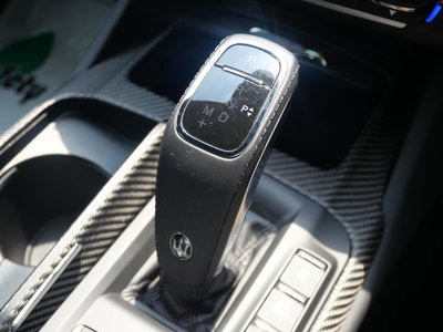 صورة 9 لـ 2023 Maserati LEVANTE