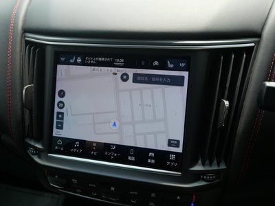 صورة 7 لـ 2023 Maserati LEVANTE