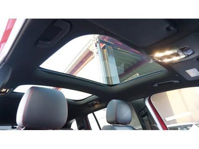 MERCEDES-BENZ GLB - 4