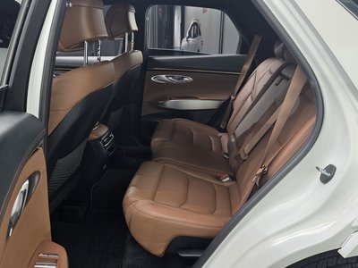 صورة مصغرة 18 لـ 2024 Genesis GV70
