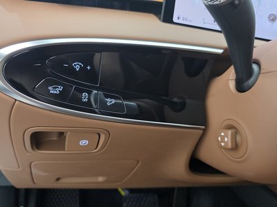 صورة مصغرة 25 لـ 2024 Genesis GV70