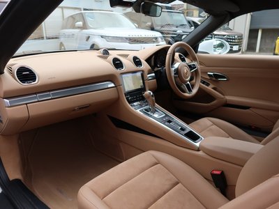 2016 Porsche 718 photo 10