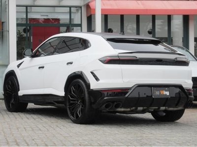 2025 Lamborghini URUS 照片 6