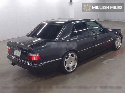 MERCEDES-BENZ E-CLASS - 5