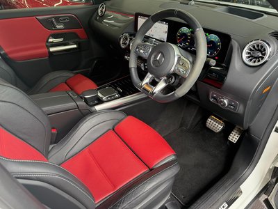 2023 Mercedes-BENZ GLA AMG 照片 9