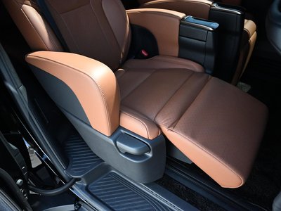2024 Toyota VELLFIRE thumbnail 12