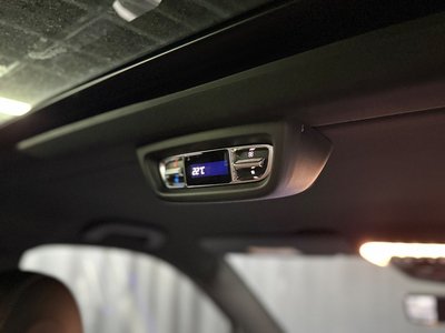 2025 Mercedes-BENZ V-CLASS — миниатюра 24