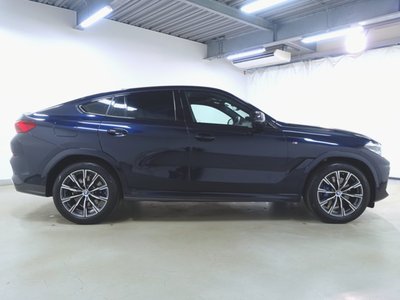 صورة 8 لـ 2021 BMW X6