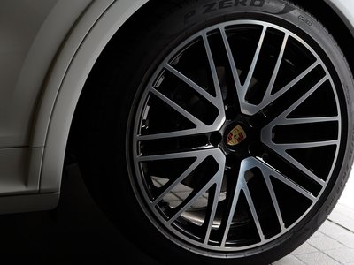 PORSCHE CAYENNE - 10