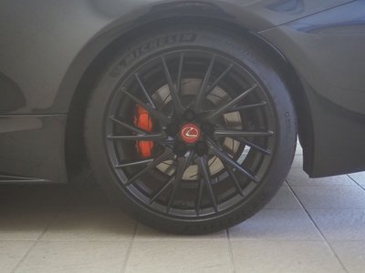 صورة 9 لـ 2024 Lexus RC F
