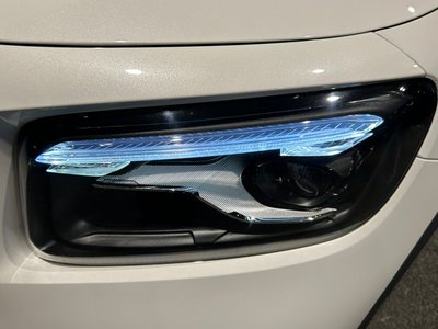 MERCEDES-BENZ GLB - 9