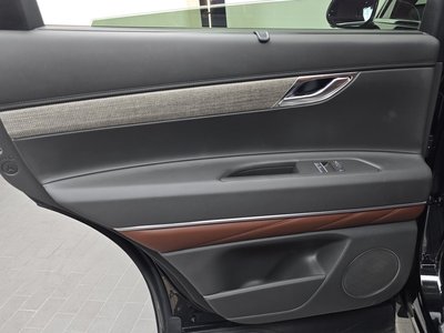صورة مصغرة 15 لـ 2025 Genesis GV80
