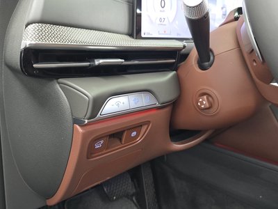 صورة مصغرة 23 لـ 2025 Genesis GV80