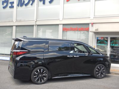 2024 TOYOTA ALPHARD photo 4
