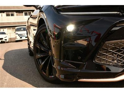 TOYOTA CROWN SPORT - 2