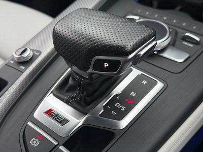 2018 AUDI RS5 — миниатюра 32