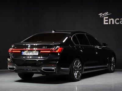 BMW 7 SERIES - 3