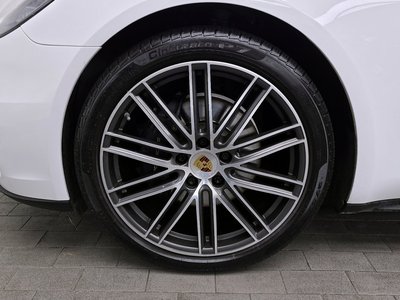 PORSCHE PANAMERA - 6