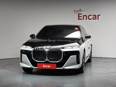 BMW I7 - 2
