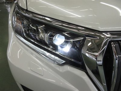TOYOTA LAND CRUISER PRADO - 7