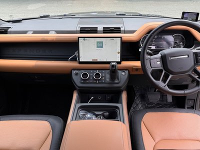 LAND ROVER DEFENDER 110 X DYNAMIC HSE D300 - 5