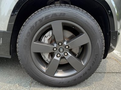 LAND ROVER DEFENDER 110 X DYNAMIC HSE D300 - 8