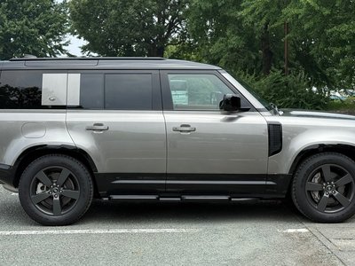 LAND ROVER DEFENDER 110 X DYNAMIC HSE D300 - 3